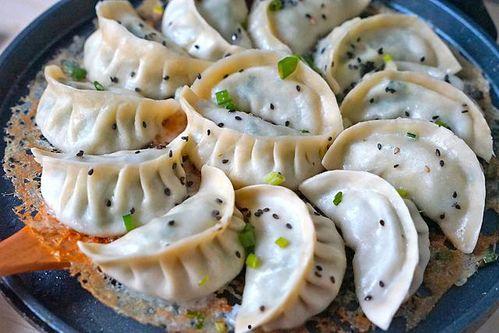 娱乐吃瓜君吃一只煎饺,娱乐吃瓜君的煎饺美食之旅